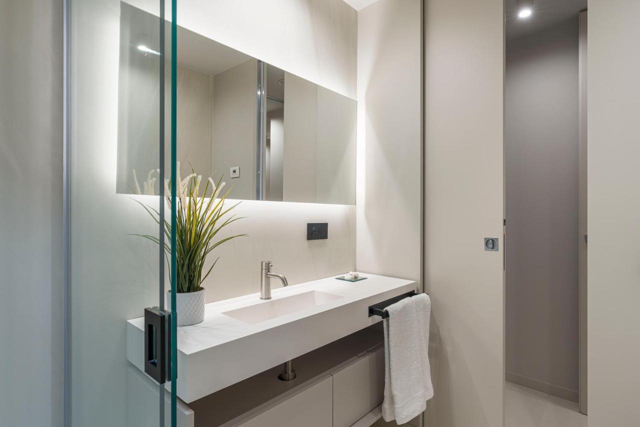 Aera Luxury Suites - 303 304 305 カターニア エクステリア 写真