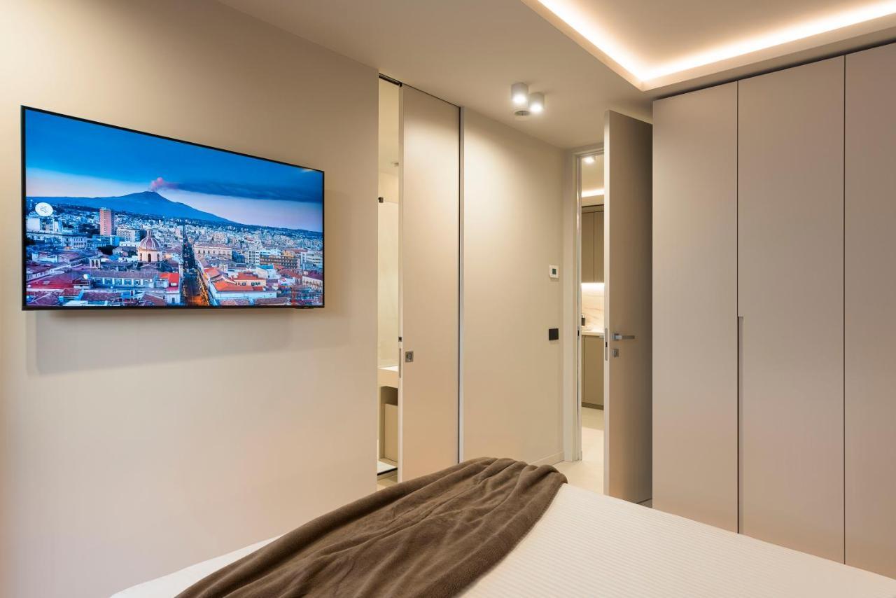 Aera Luxury Suites - 303 304 305 カターニア エクステリア 写真